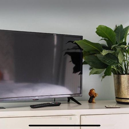 Attractive Comfortable Room In Friendly House เฮสติงส์ ภายนอก รูปภาพ